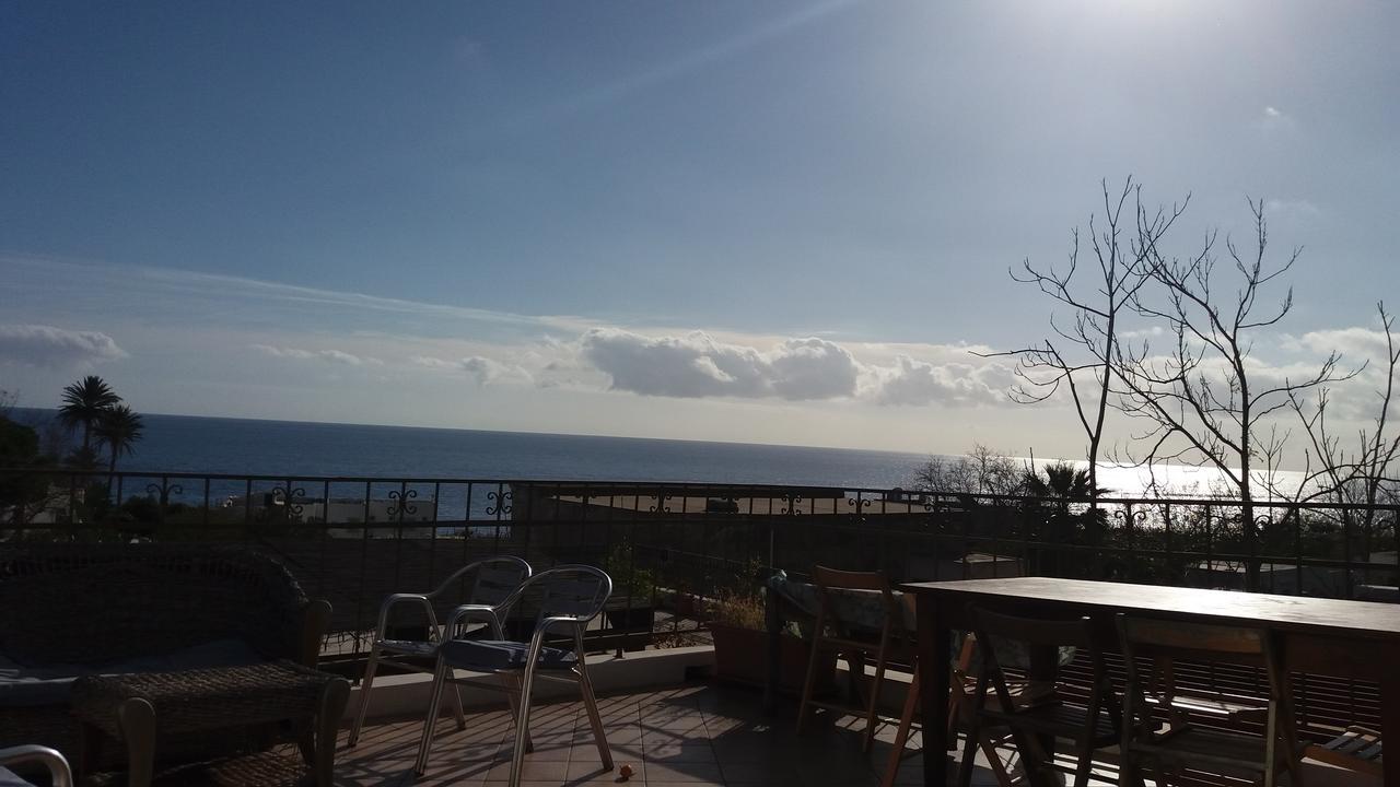 Case La Pergola Stromboli Kültér fotó