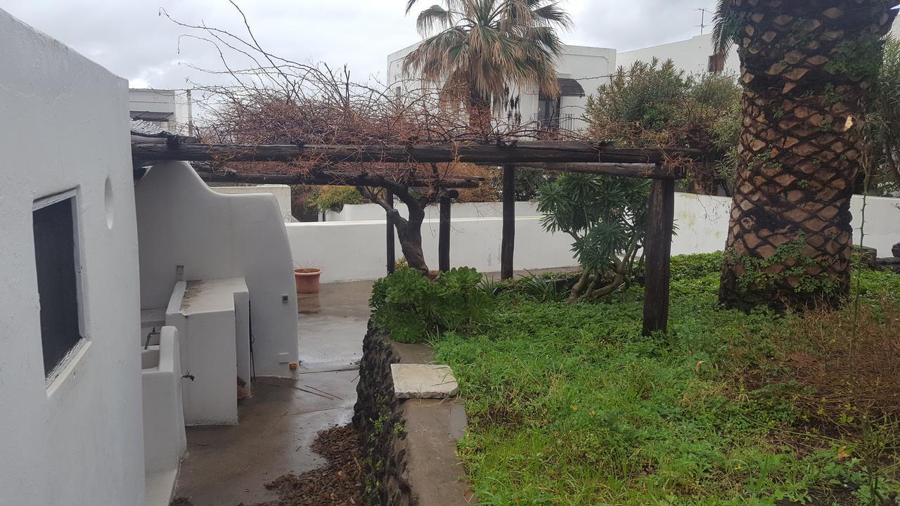 Case La Pergola Stromboli Kültér fotó